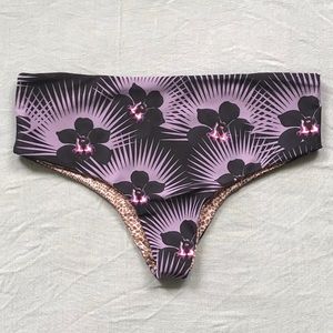 ❌SOLD❌Acacia Duke Bottoms in Modern Pacific SIZE M